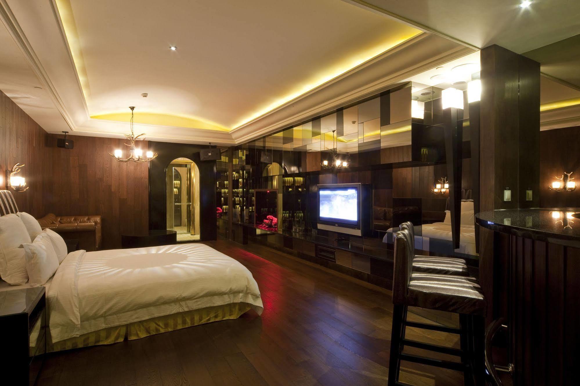 Wego Hotel - Linsen Тайбэй Экстерьер фото